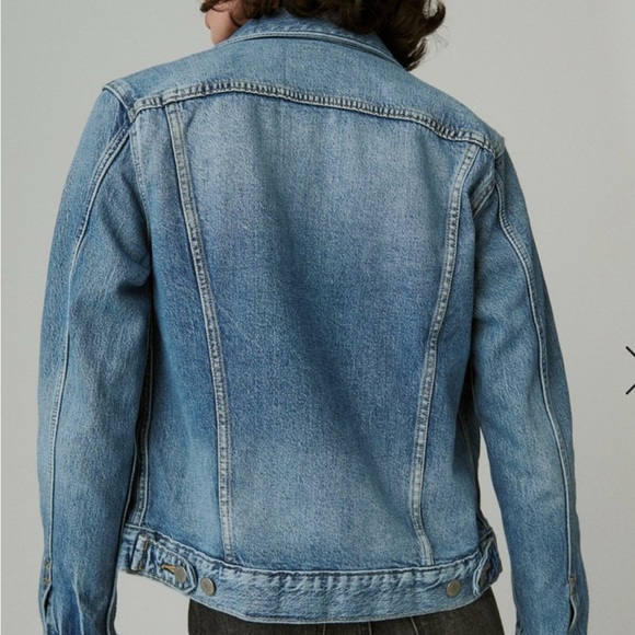 Lucky brand, jean jacket size medium - Picture 2 of 8